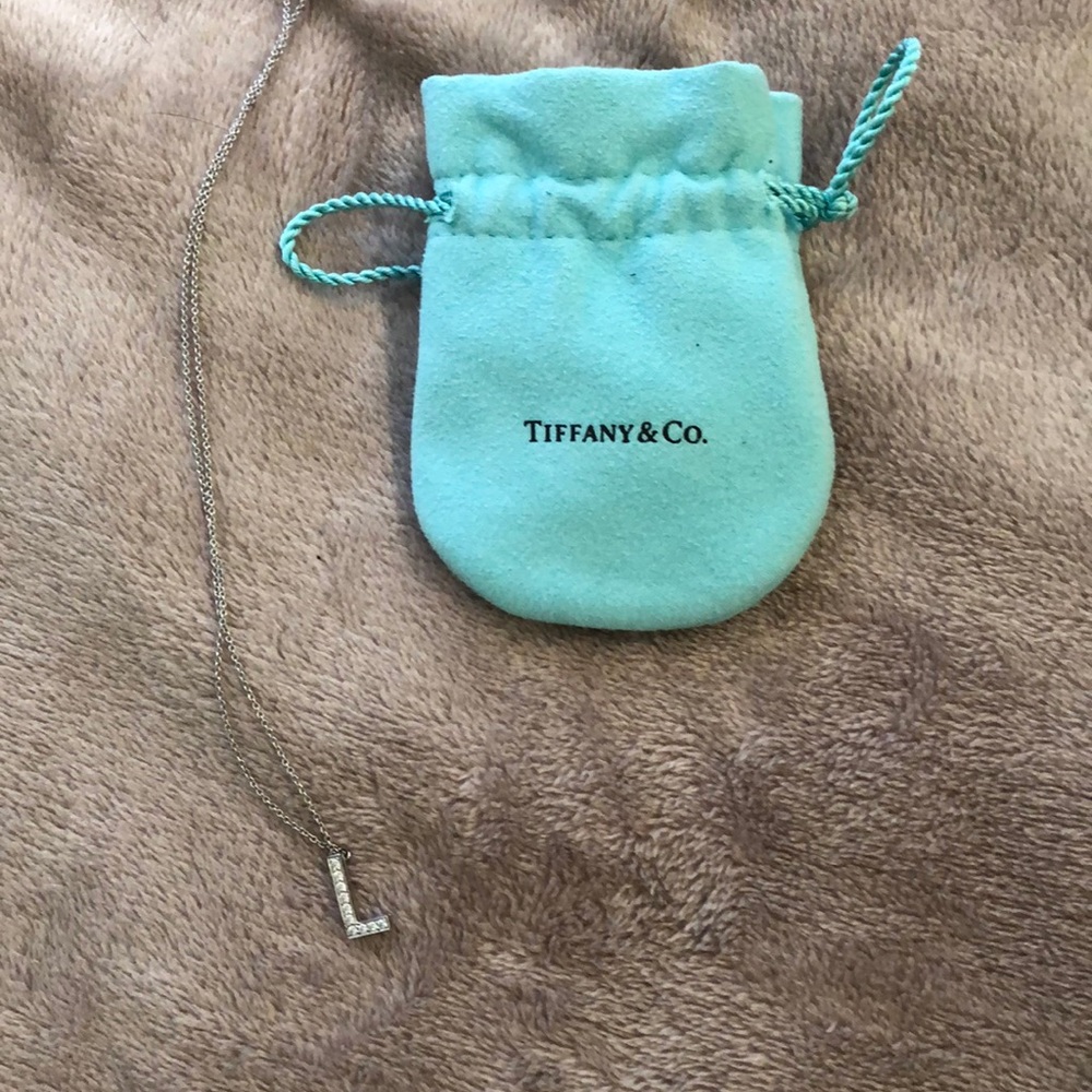 Tiffany’s ‘L’ initial necklace